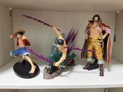 ワンピース　ルフィ　ゾロ　ロジャー