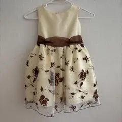 花柄クリーム色ドレスのサムネイル