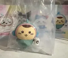 ちいかわ×サンリオ　なりきりフィギュア　くりまんじゅう　ハンギョドン