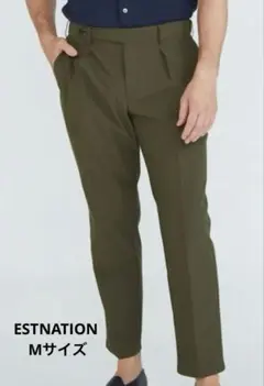 オリーブグリーン タックテーパードパンツ　Ｍサイズ