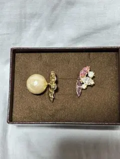 ビジュー　ピアス　パール