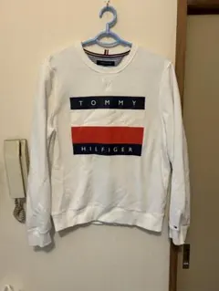 TOMMY HILFIGER ホワイトトレーナー