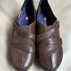 美品　Clarks クラークス unstructured 靴 24.5センチのサムネイル