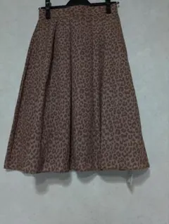 14000円 + 税ヒョウ柄 フレアスカート
