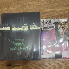 ワンオク プライマルフットマーク まとめ売り 会員カード無し 9冊セット 商品一覧ページ | ONE OK ROCK Official web store | PRIMAL