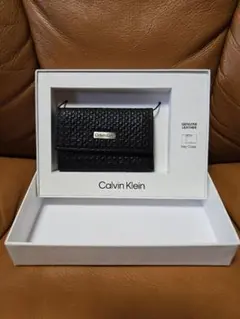 CALVIN KLEIN　カルバンクライン　6連キーケース　ブラック　本革のサムネイル