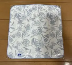 【新品•未使用】花柄タオルハンカチ