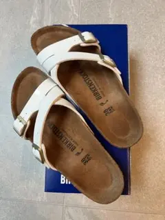 Item thumbnail for item 4c5263ff-048a-4e96-b7e1-223fed26a030