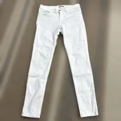 ストレッチジーンズ