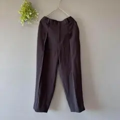 ヴァンドゥーオクトーブル ［M］上品大人ナチュラル　足首魅せアンクル丈スラックス
