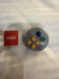 ニンテンドーストア　ガチャ　ゲームコントローラー風カプセルトイ