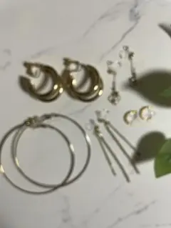 アクセサリー　イヤリングなど　まとめ売り 5点セット　新品未使用他　処分