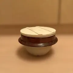 陶器小物入れ 陶器製の蓋付き