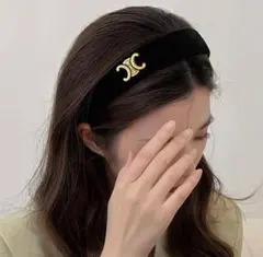 セリーヌ CELINE　ベロア　ロゴ　カチューシャ