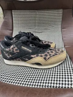 Reebok スニーカー レオパード柄
