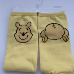新品　ディズニーストア　プーさん ソックス　靴下　23-25cm