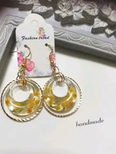 ミモザのピアス