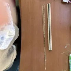 金色のバーリンクチェーンネックレス