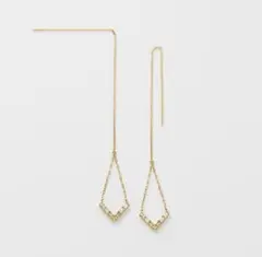 BELLESIORA　K18 ダイヤモンド ピアス