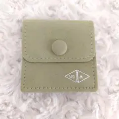 Van Cleef & Arpels スエード ポーチ Van Cleef & Arpels スエード調 ポーチ - メルカリ
