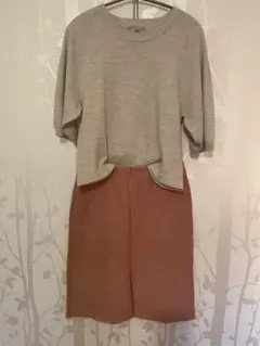 【美品】GAPニット 七分袖　コーディロイタイトスカート　ピンクタイトスカート