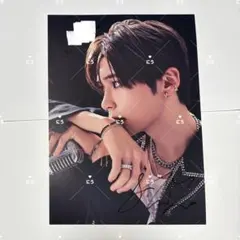 Item thumbnail for item d6c7a21f-9190-4ef3-a059-23d7daf34f58