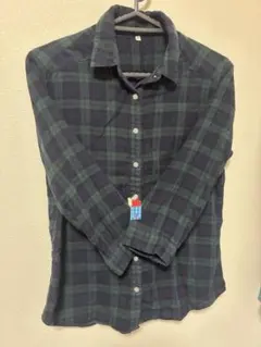 ガーゼ生地　ネイビーとグリーンのチェック柄長袖シャツ