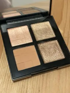 shu uemura アイシャドウパレット フレッシュコーラル