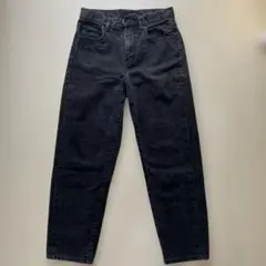 UNIQLOブラック ハイウエスト デニムパンツ