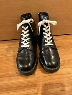 Dr. Martens ドクターマーチン　8ホール ブーツ ブラック　黒　UK4
