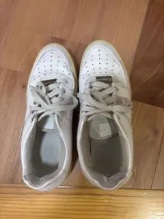 Nike Air Force 1 ホワイト スニーカー