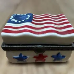 Item thumbnail for item b464f75a-fb58-4fb3-a52a-9b9d18de39ea