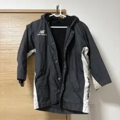 new balance フード付きコート 黒/白