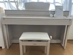 Yamaha Clavinova 電子ピアノCLP-635のサムネイル