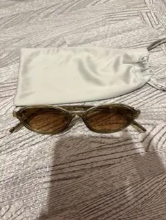 透明フレーム ブラウンレンズ サングラス