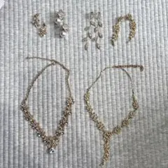 ブライダルアクセサリー ネックレス・ピアスセット
