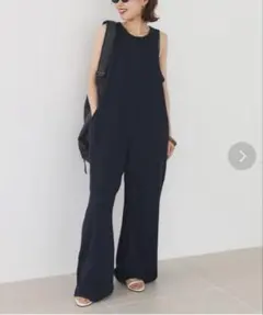 スローブイエナ　ノースリーブネイビーオールインワン