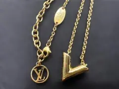 【極美品・抜群の輝き】ルイヴィトン ネックレス エセンシャルV ゴールド本物保証のサムネイル