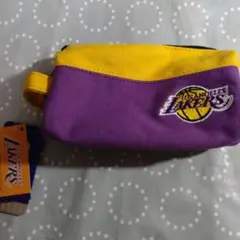 ロサンゼルス・レイカーズ ポーチ