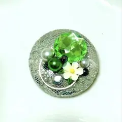 200-ハンドメイド★（説明欄必読‼︎）ブローチ