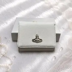 新品 Vivienne Westwood 三つ折り財布 913VW106 グレー - メルカリ