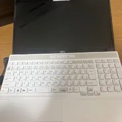 富士通 ノートPC LIFEBOOK AHシリーズ/Win11/SSD256GB
