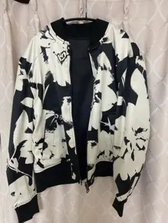 H＆M リバーシブル サテンボンバージャケット