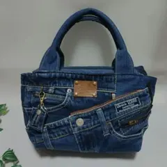 リメイクデニム　中仕切りファスナーポケット付きトートバッグ　ファスナー蓋開閉