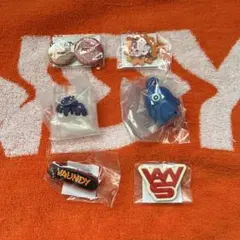 【期間限定】【希少】vaundy ピンバッジ+他グッズ　まとめ売り バウンディ 2025年最新】vaundy ピンバッジの人気アイテム - メルカリ