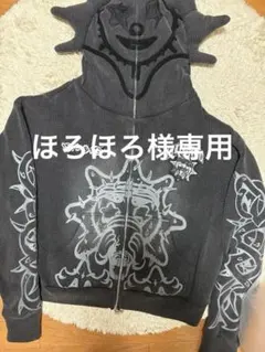 KRY clothing ×ガルフィー コラボ ブリーチボロボロパーカー - メルカリ