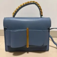 リボン　ショルダーバッグ　CHARLES&KEITH