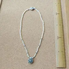 ネックレス　淡水パールとスワロフスキー【値下げ】