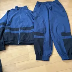 New Balance ジャージ 上下セット ネイビー S メンズ？レディース？のサムネイル