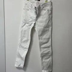 Item thumbnail for item 6e94a830-8c60-4ed8-bbc5-521894fd1a53